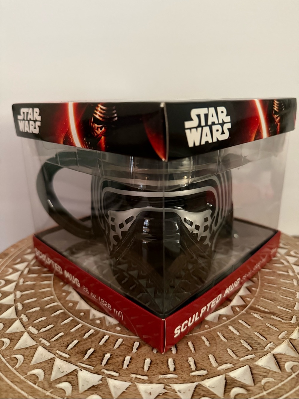 Star Wars Kylo Ren Sculpted Mug 28 oz New in Box Collectible Cup